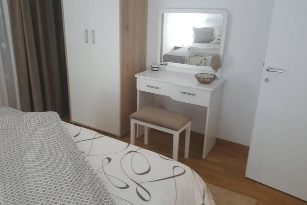 Fantasy Apartment Tuzla Extérieur photo